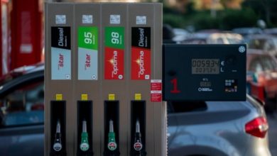 Photo of انخفاض طفيف في أسعار الوقود فجر الأربعاء