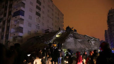 Photo of مئات القتلى والجرحى في سوريا وتركيا جراء زلزال قوي وأنقرة ترفع الإنذار للمستوى الرابع (محدث)