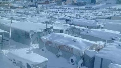 Photo of المخيمات السورية في لبنان ضحايا الثلوج المتراكمة ولا مغيث
