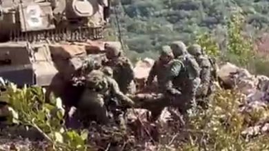 Photo of إصابة 3 جنود إسرائيليين بانفجار لغم على حدود لبنان
