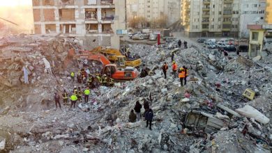 Photo of يرفع حصيلة الضحايا الفلسطينيين السوريين إلى 73..  انتشال جثث 6 فلسطينيين من عائلة واحدة في أنطاكية