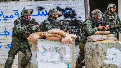Photo of الاحتلال يحول بلدة حوارة إلى ثكنة عسكرية.. ومستوطنون يعتدون على منزل شمال رام الله