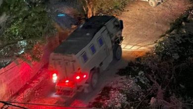 Photo of الاحتلال يقتحم مخيم عقبة جبر ويأخذ قياسات منزل الأسير ماهر شلون