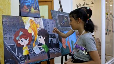 Photo of كاتبة بريطانية: إسرائيل تجعل نفسها ضحية حتى مع معرض فني لأطفال فلسطينيين