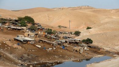 Photo of الحكومة الإسرائيلية ستطلب إلغاء الالتماس المقدم لإخلاء الخان الأحمر