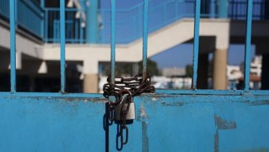 Photo of إضراب شامل يعم مرافق “الأونروا” بغزّة