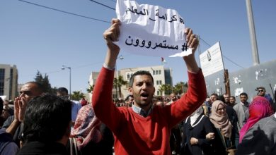 Photo of إضراب المعلمين في الضفة يدخل أسبوعه العاشر