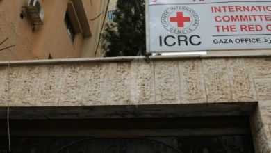 Photo of إغلاق “الصليب الأحمر” مكتبها بخان يونس يقلق أهالي الأسرى