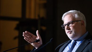 Photo of مبعوث أميركي سابق إلى سوريا: إدارة بايدن أعطت ضوءاً أخضر للتطبيع مع النظام