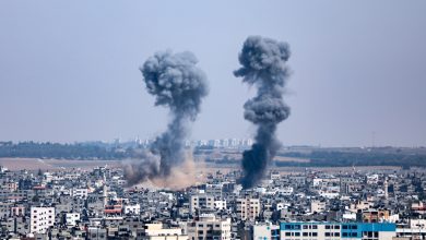 Photo of العدوان متواصل .. 6 شهداء وإصابات عدة بغارات إسرائيلية على القطاع (تحديث مستمر)