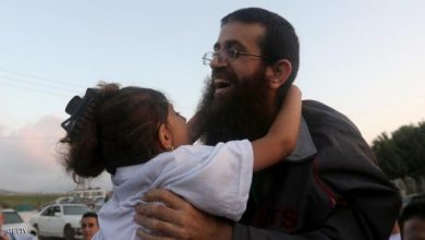 Photo of الحركة الأسيرة تعلن حدادا مستمرا حتى الرد على اغتيال عدنان