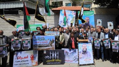 Photo of وقفات بغزة والضفة تنديدًا باستشهاد الشيخ خضر عدنان في السجون الاسرائيلية