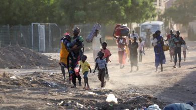 Photo of أكثر من 100 ألف لاجئ عبروا حدود السودان منذ بدء الاشتباكات