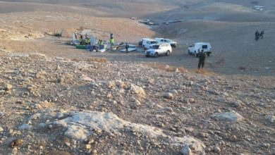 Photo of تجمع “وادي الجمل” شرقي القدس يصارع الهدم والاستيطان منذ سنوات