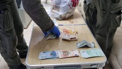 Photo of اعتقالات في البقيعة بشبهة غسل أموال بنحو 150 مليون شيكل