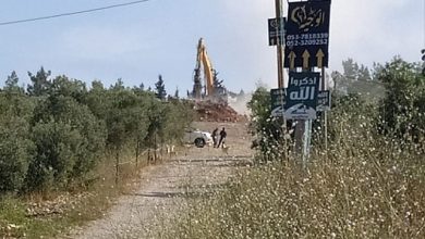 Photo of جرافات الهدم الإسرائيلية تدمّر منشآت زراعية في قرية معاوية