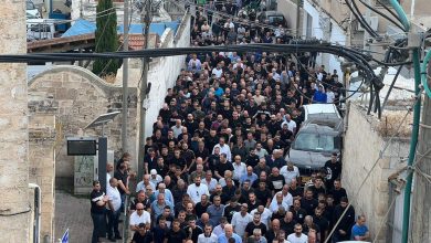 Photo of جماهير غفيرة تشيّع ضحايا جريمة القتل الجماعي في الناصرة ويافة الناصرة