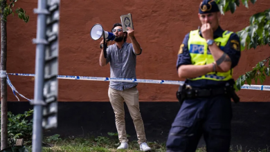 Photo of بعد أيام من الصمت.. السويد تدين إحراق المصحف وتعتبره “معاديا للإسلام”