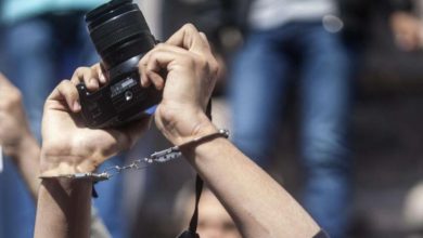 Photo of صحفيو الضفة تحت مقصلة أجهزة أمن السلطة