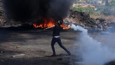 Photo of ردا على العدوان.. “اتحاد الطلبة” في جامعتي النجاح وبيرزيت يعلق الدراسة ويدعو للتوجه للحواجز