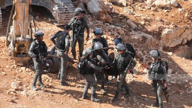 Photo of إخطارات بالهدم ووقف البناء وتجريف أراضٍ في نابلس وسلفيت