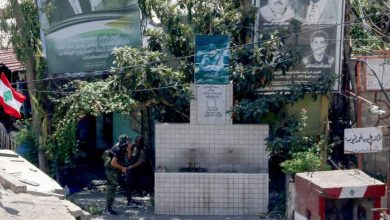 Photo of “أونروا” تقرر تعليق جميع خدماتها وعملياتها في “عين الحلوة”