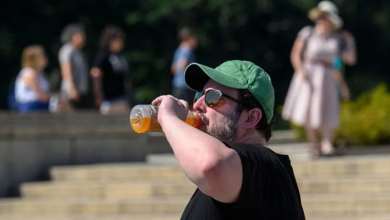 Photo of موجة حر شديدة تضرب الولايات المتحدة.. وحرائق ضخمة في كندا