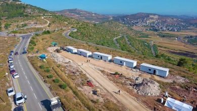 Photo of البؤر الاستيطانية .. دفيئات إرهاب تبنيها عصابات المستوطنين