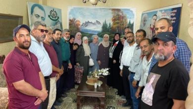Photo of أهالي الشهداء بالضفة ينظمون جولة تضامنية مع مخيم جنين