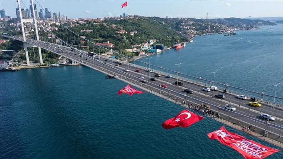 Photo of الحزب الحاكم في تركيا يسعى لـ”دستور مدني جديد”.. هل يحظى بدعم المعارضة؟