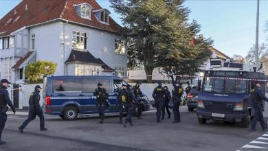 Photo of الشرطة السويدية تسمح بحرق القرآن.. ورئيس الجاليات اليهودية في السويد: هذا ليس عداء للسامية
