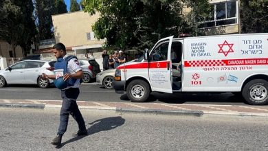 Photo of إصابتان إحدهما خطيرة جراء تعرضهما لإطلاق نار في القدس