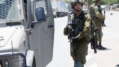 Photo of إصابات وهدم مسكن وتجريف أراض باعتداءات للاحتلال في الخليل