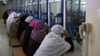 Photo of الاحتلال يمنع زوجة الأسير عباس السيد من زيارته