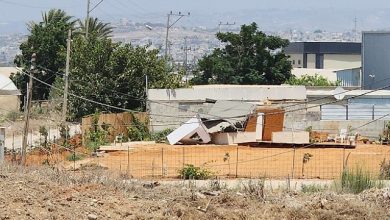 Photo of أوامر إخلاء وغرامات مالية لأصحاب محال تجارية في الطيرة