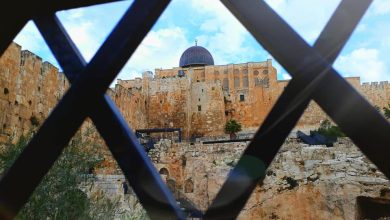 Photo of باحث مقدسي يحذر من انهيارات وشيكة لأجزاء من المسجد الأقصى