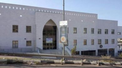 Photo of احتجاجا على العنف والجريمة وتجميد الميزانيات.. الاضراب يسود السلطات المحلية العربية