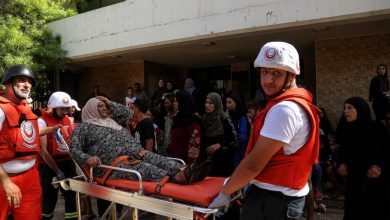 Photo of ارتفاع قتلى اشتباكات “عين الحلوة” لـ5 والجرحى لـ52