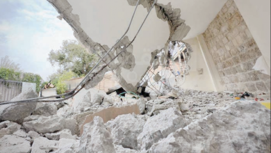 Photo of عائلة القاق.. فقر ومرض يفاقمهما قرار إسرائيلي بهدم منزلها في سلوان