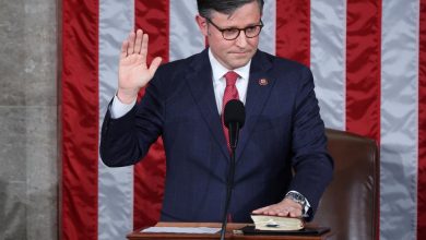 Photo of دعما لتل أبيب.. مايك جونسون يخطط لتصويت منفرد في “النواب” الأمريكي