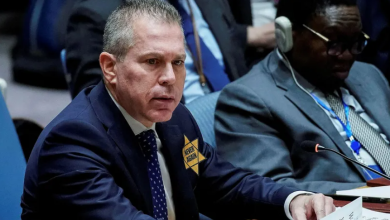 Photo of “هآرتس” في كلمة العدد تُوبّخ جلعاد أردان على “خطوة مخجلة وبائسة” خلال جلسة لمجلس الأمن