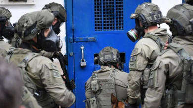 Photo of إجراءات انتقامية وظروف صعبة ضد الأسرى الفلسطينيين في السجون الإسرائيلية