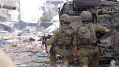 Photo of الجيش الإسرائيلي: مقتل ضابطين وجندي في معارك جنوب غزة