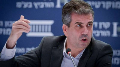 Photo of وزير الخارجية الإسرائيلي: مشعل وهنية لن يموتا موتًا طبيعيًا