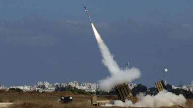 Photo of المقاومة الفلسطينية تستهدف تل أبيب بدفعة صاروخية كبيرة