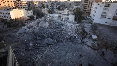 Photo of شهداء وجرحى في خان يونس ورفح جراء القصف الإسرائيلي