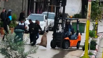 Photo of إعلام إسرائيلي: أجهزة السلطة تمنع هجمات ضد الجيش الإسرائيلي بالضفة