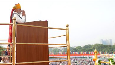 Photo of رئيس وزراء الهند يفتتح معبدا شُيد على أنقاض مسجد تاريخي