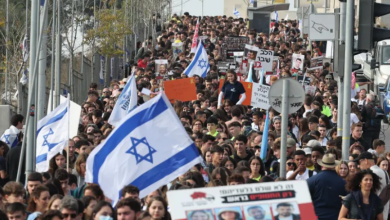 Photo of مجلة فرنسية: الحرب في غزة تفاقم الانقسامات الاجتماعية والسياسية بتل أبيب