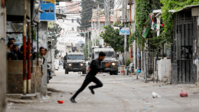 Photo of اقتحامات مستمرة لبلدات الضفة الغربية ومواجهات مع قوات الاحتلال